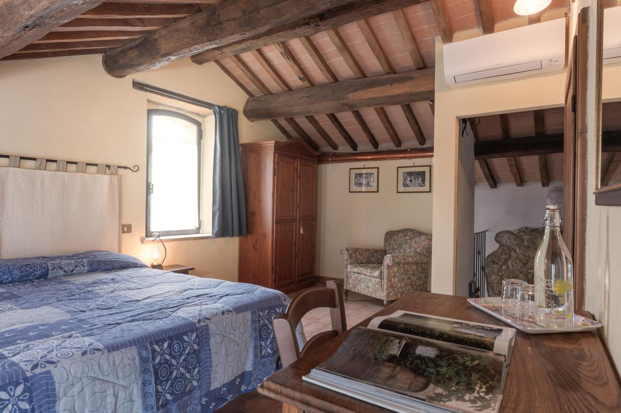 Agriturismo Colli Di Travale Montieri Buitenkant foto